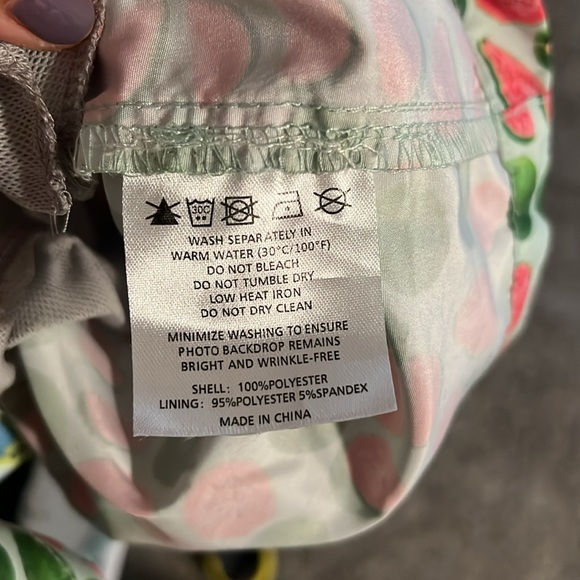 New Men Surf Cuz Swim Trunks Size Small - Picture 6 of 6